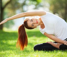 开云APP-法拉利险胜红牛二队，诺里斯点燃赛场，一场定义赛季的经典对决