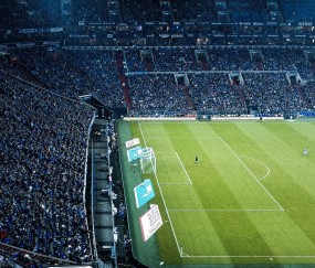 开云在线赛事平台-黄潜奇迹再续！巴斯托尼天神下凡，莱比锡红牛饮恨情歌球场