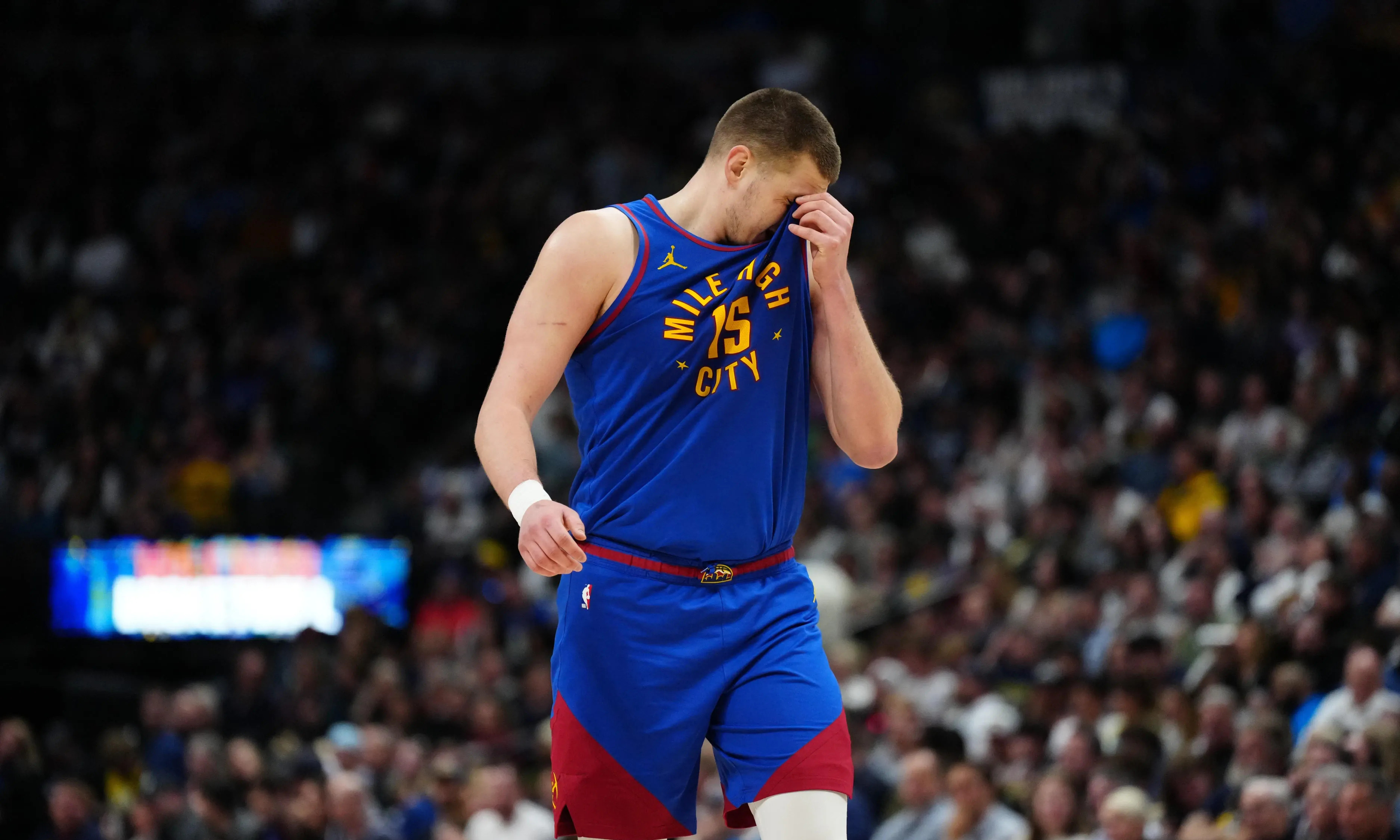 北京队轻取76人，约基奇高光表现