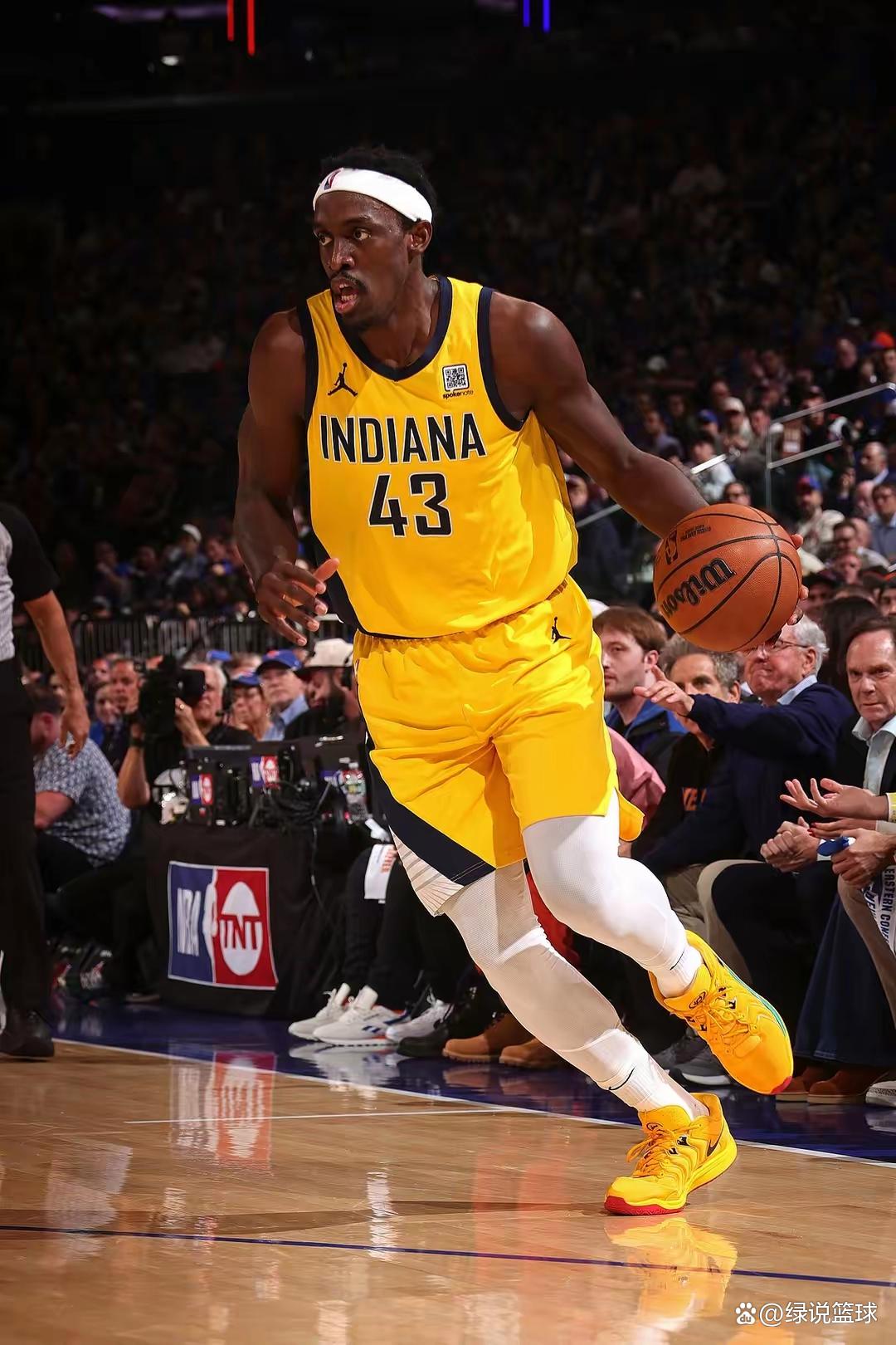 上海队翻盘山西队，西亚卡姆高光表现