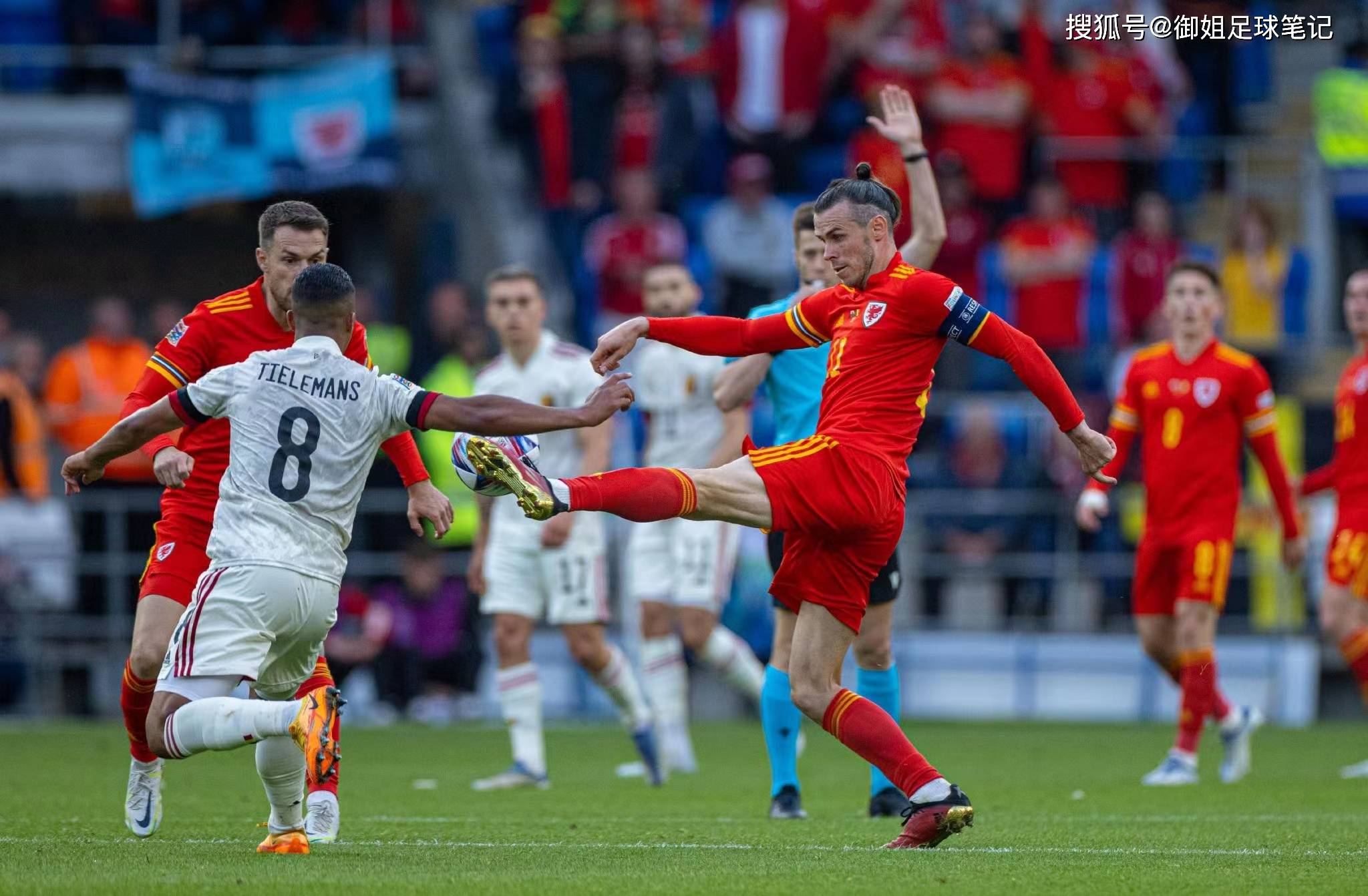 奥地利完胜瑞典，范戴克刷新纪录