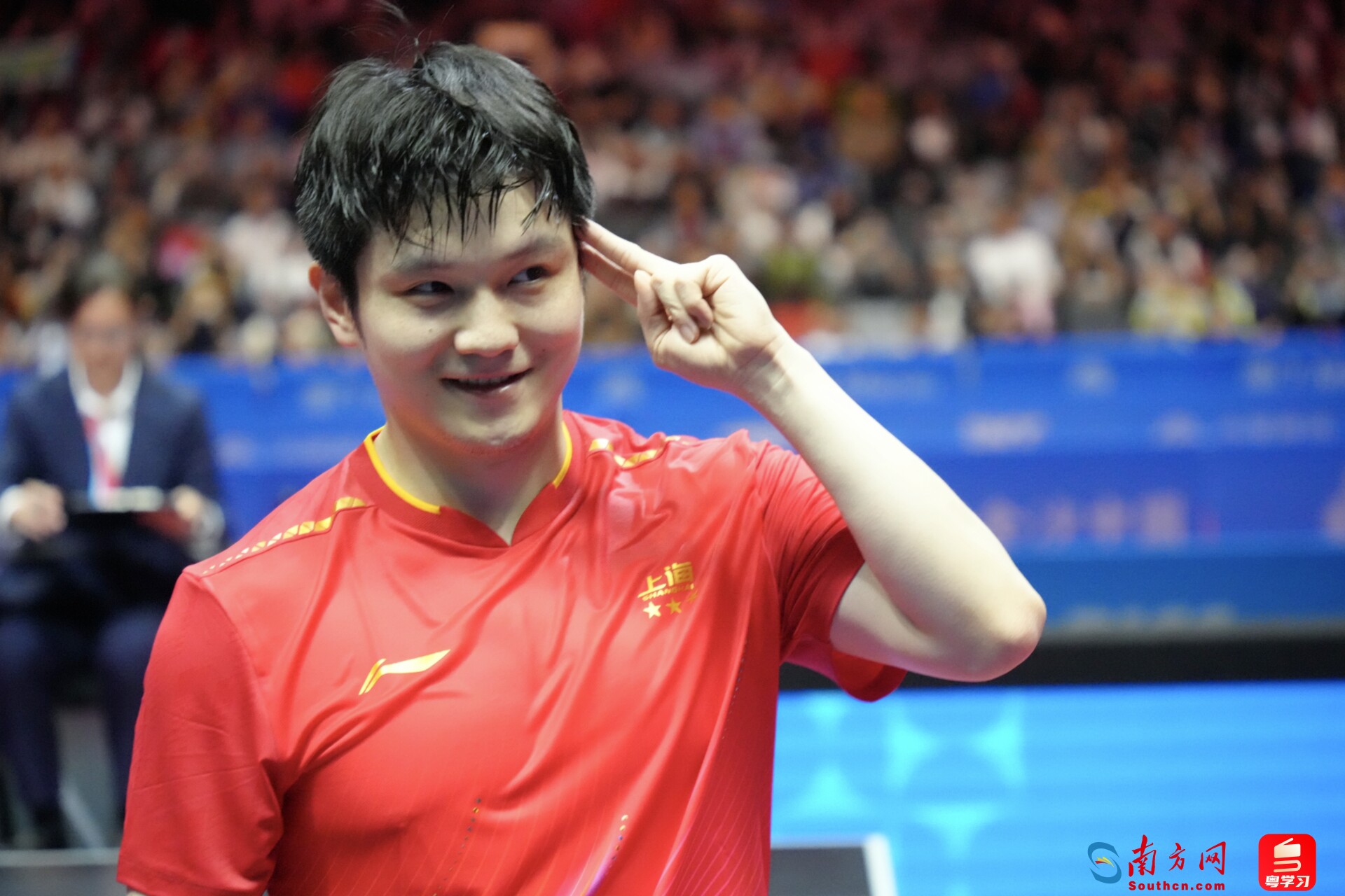 法国队鏖战日本队，樊振东点燃赛场