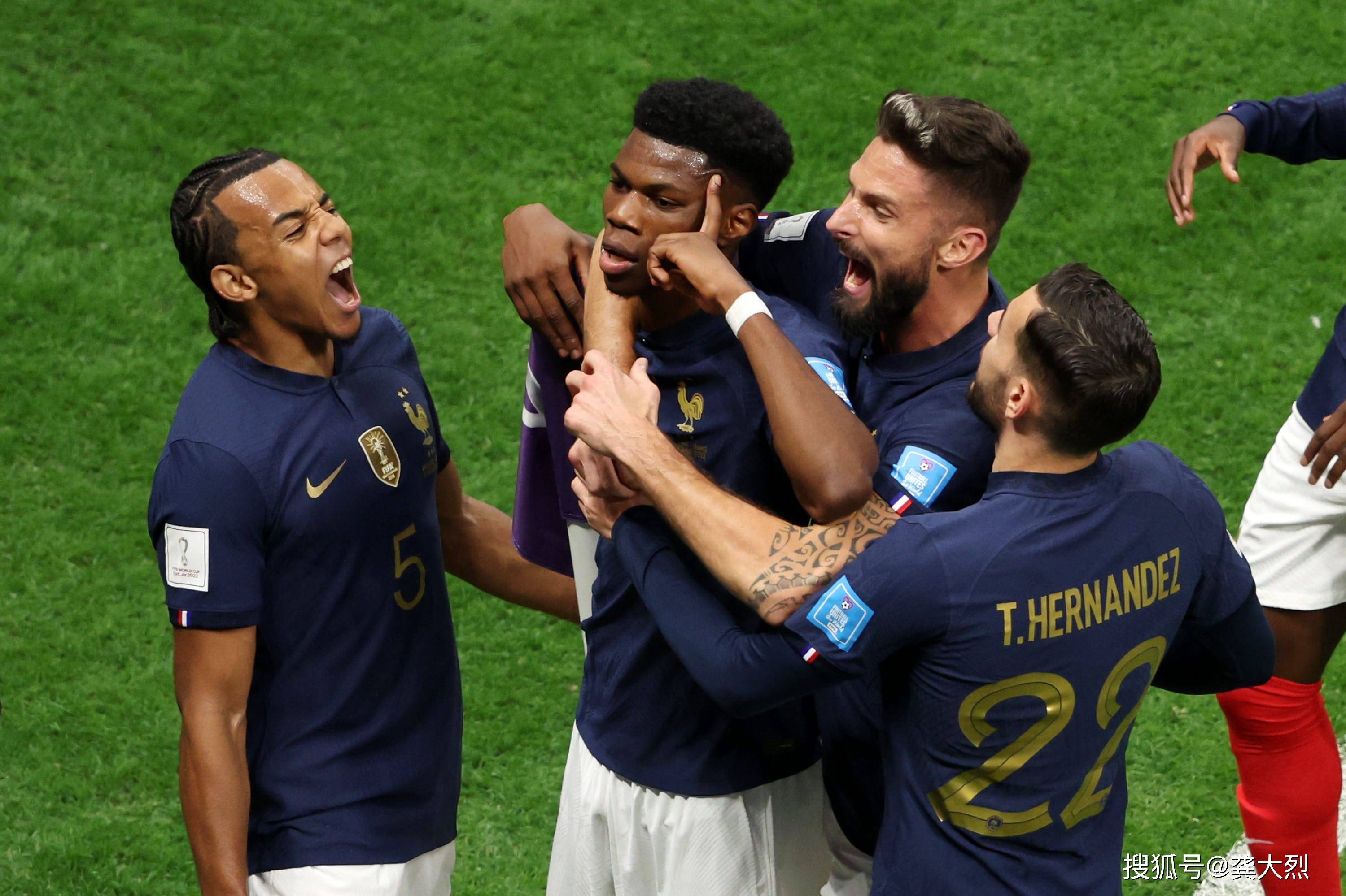 德国队横扫法国队，奥恰洛夫关键制胜