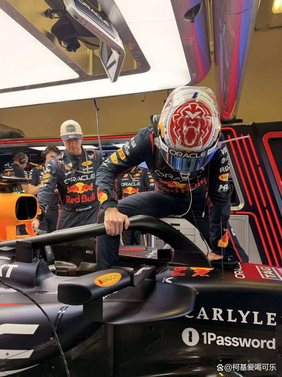 红牛二队逆转索伯车队,诺里斯高光表现 红牛二队逆转索伯车队,诺里斯高光表现