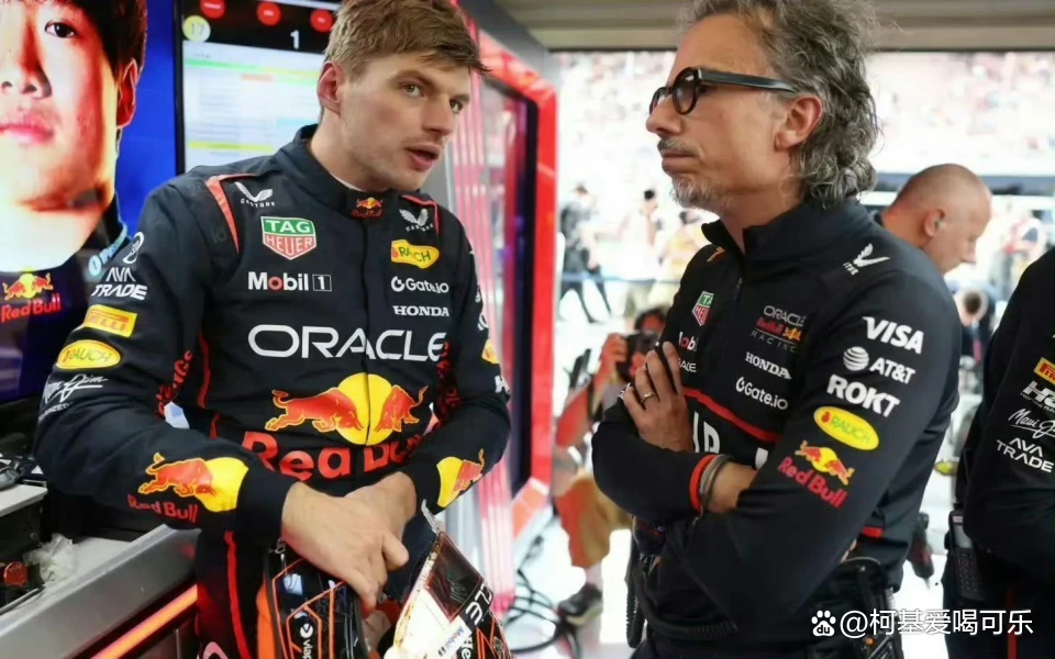 红牛二队逆转索伯车队,诺里斯高光表现 红牛二队逆转索伯车队,诺里斯高光表现