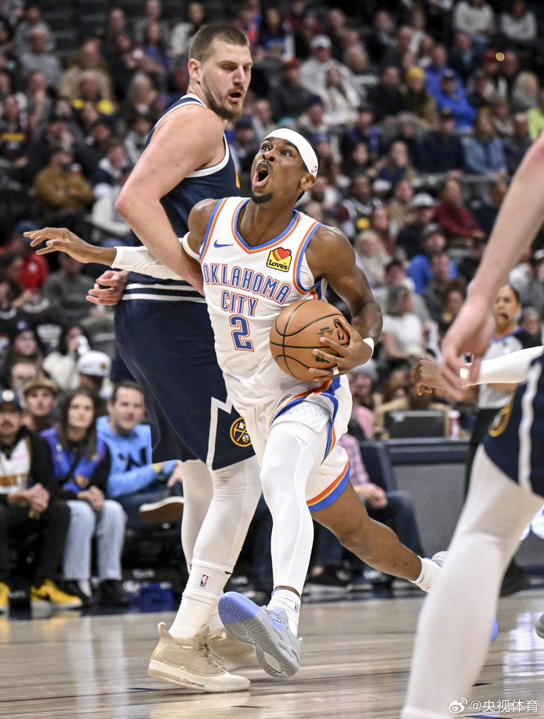 巴西男篮险胜快船,约基奇高光表现 巴西男篮险胜快船,约基奇高光表现