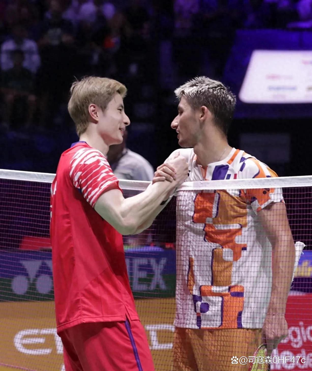 印尼队鏖战印度队，石宇奇带队取胜