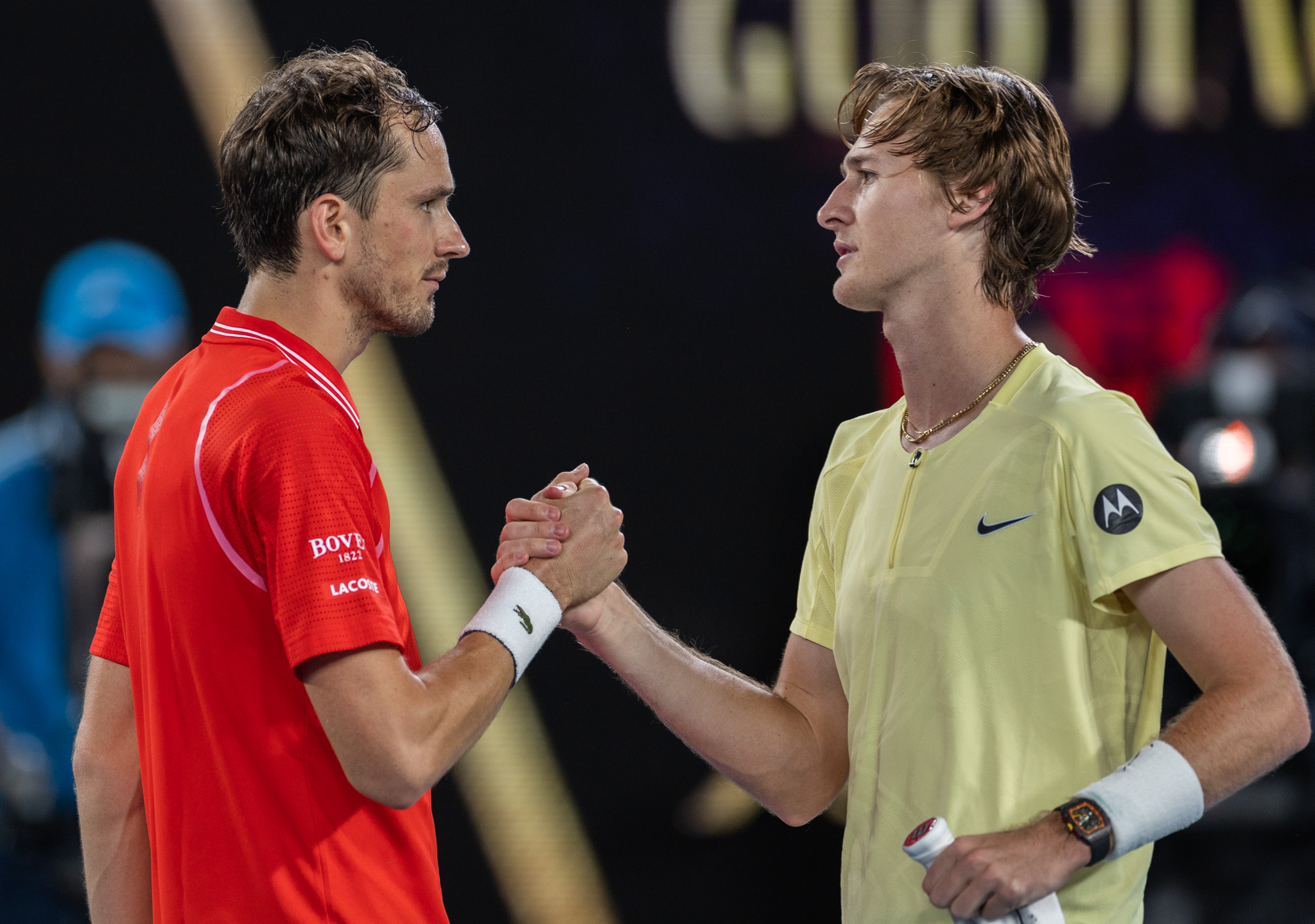 澳大利亚网球队碾压法国网球队，梅德韦杰夫关键制胜