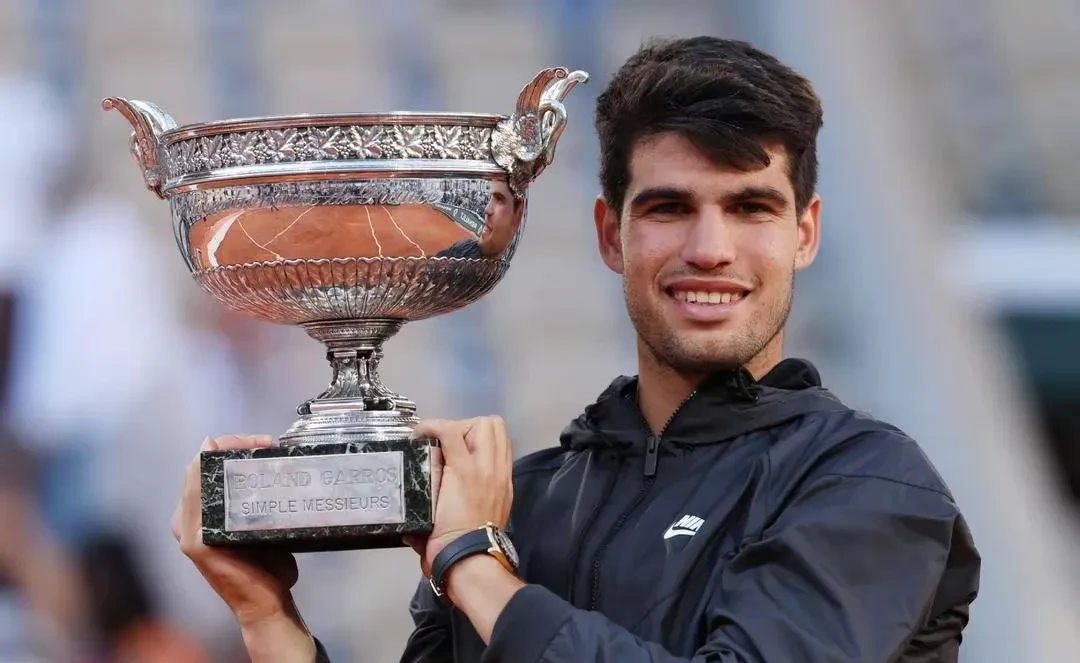 拉沃尔杯完胜蒙特卡洛大师赛，辛纳关键制胜