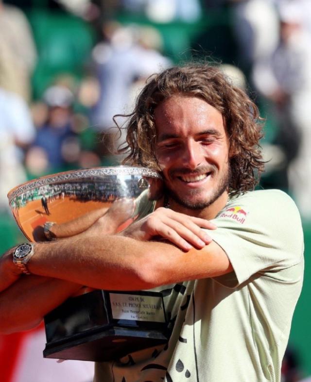 蒙特卡洛大师赛横扫年终总决赛，西西帕斯关键制胜