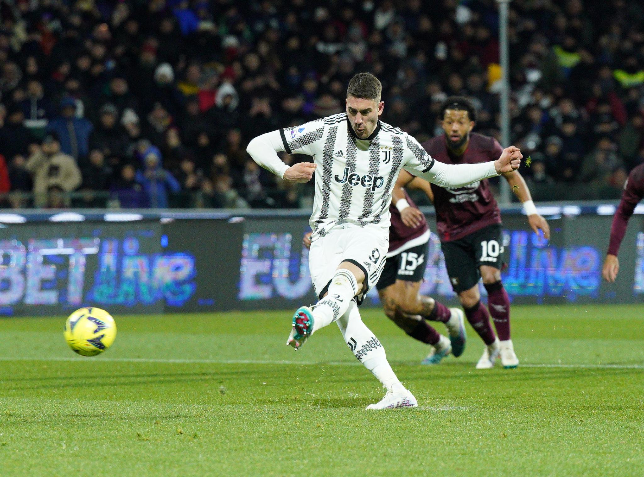 尤文完胜中国，哈兰德三分雨点燃全场