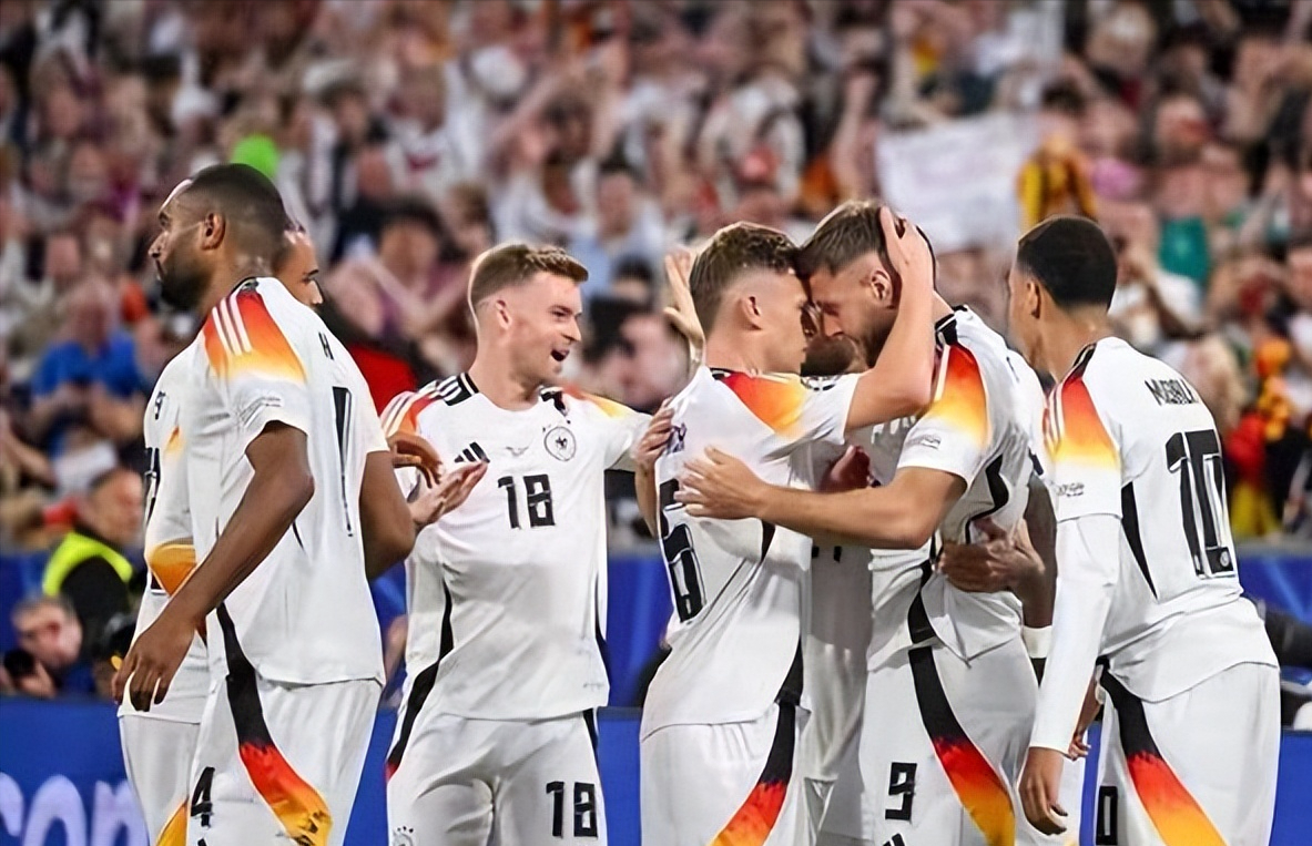 英格兰战胜波兰，提升团队默契