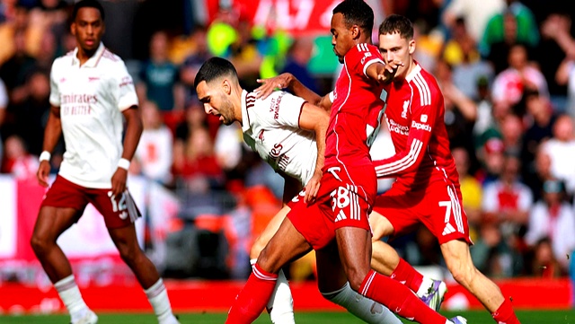 巴萨客场战平对手,艰难吞下平局 巴萨客场战平对手,艰难吞下平局