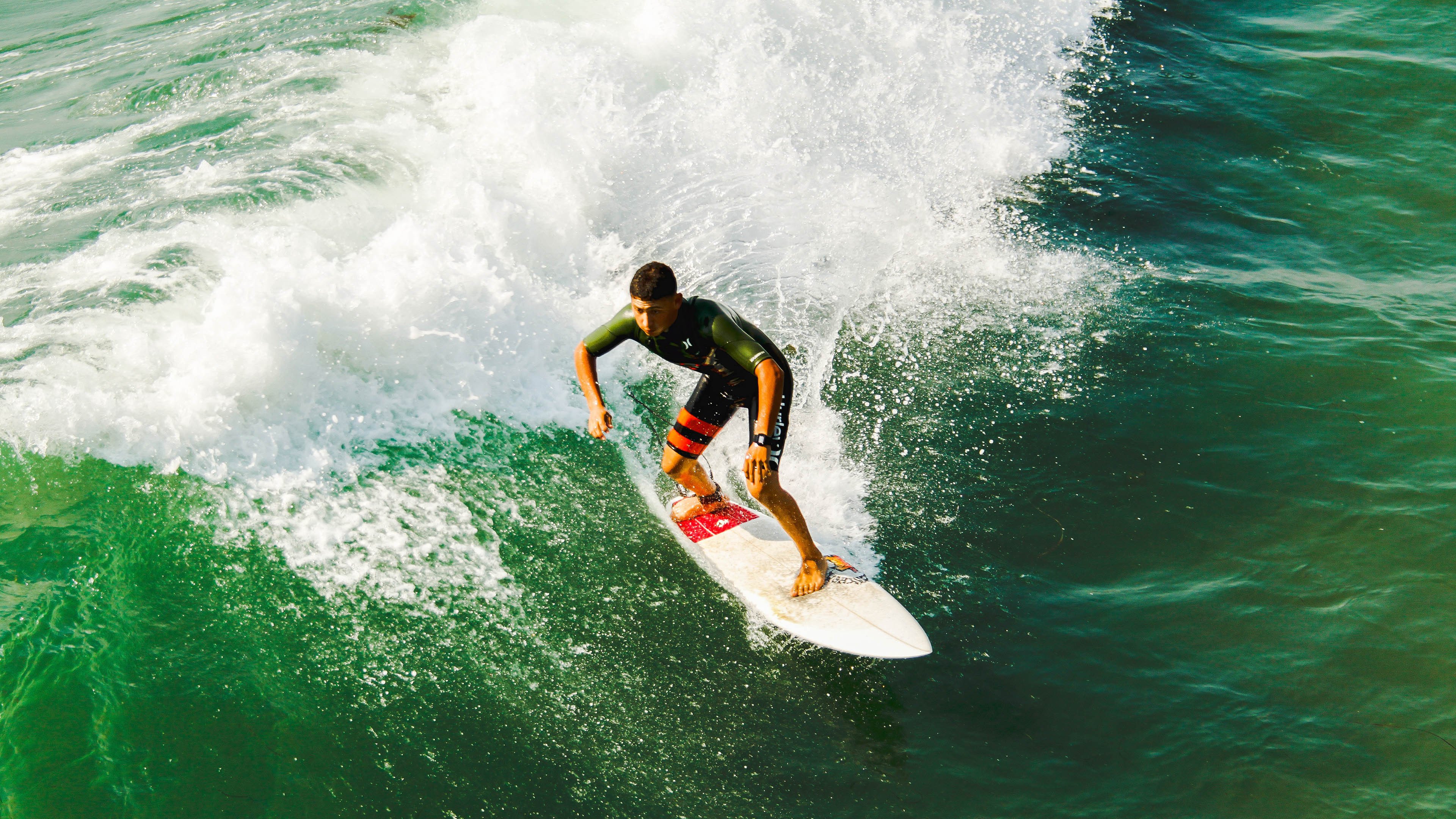 欧冠半决赛之夜，卡马文加—那个在风暴中心跳舞的年轻人