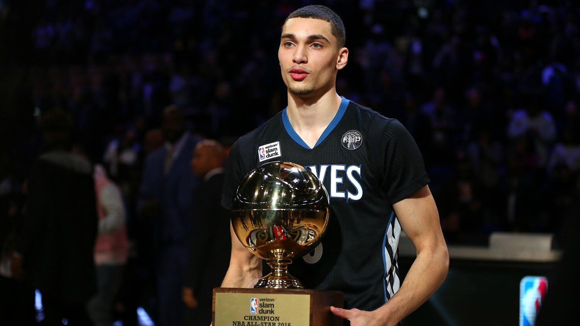 步行者力克马刺，乔治带队取胜，一场关于韧性与领袖力的证明